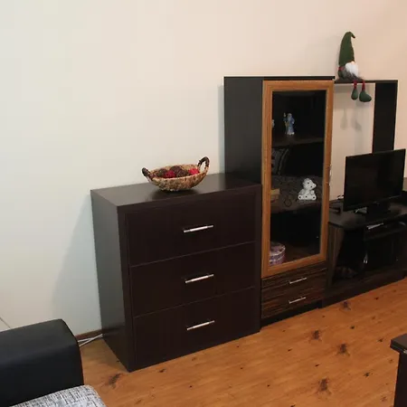 In Forest Glade Apartment *