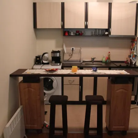 In Forest Glade Apartment