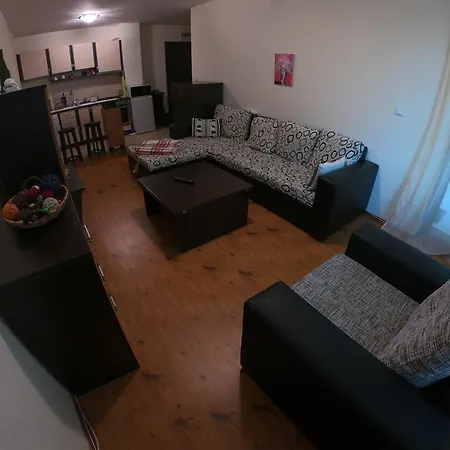 Apartment In Forest Glade